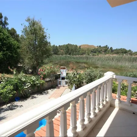 Lebrentals Tina فيلة *