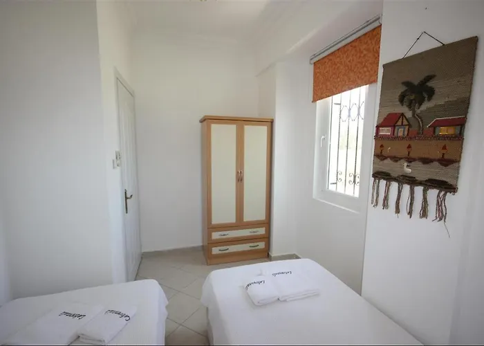 Villa Lebrentals Tina *